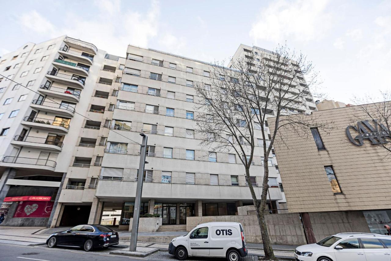 2Br Flat By Metro W/ Free Parking By Lovelystay Vila Nova de Gaia Extérieur photo